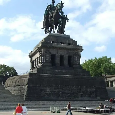 Schumann * Sankt Aldegund